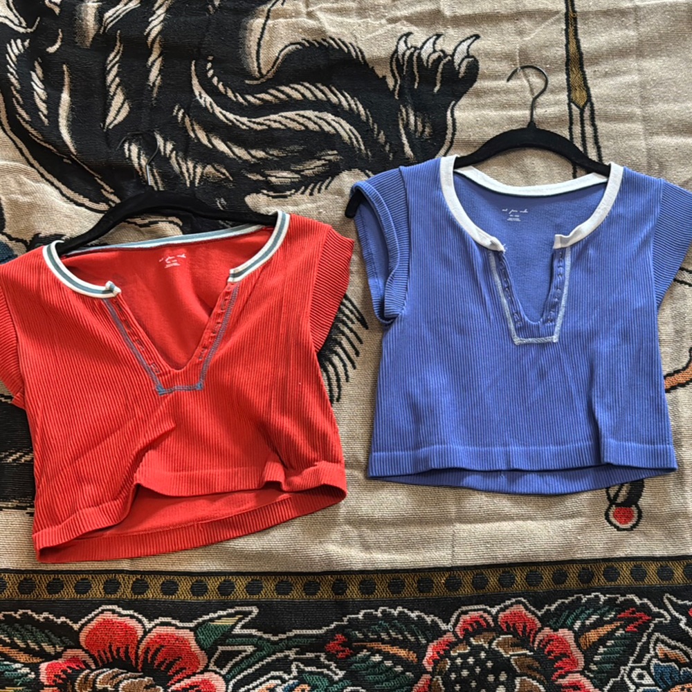 Red and Blue V-Neck Ribbed Tops